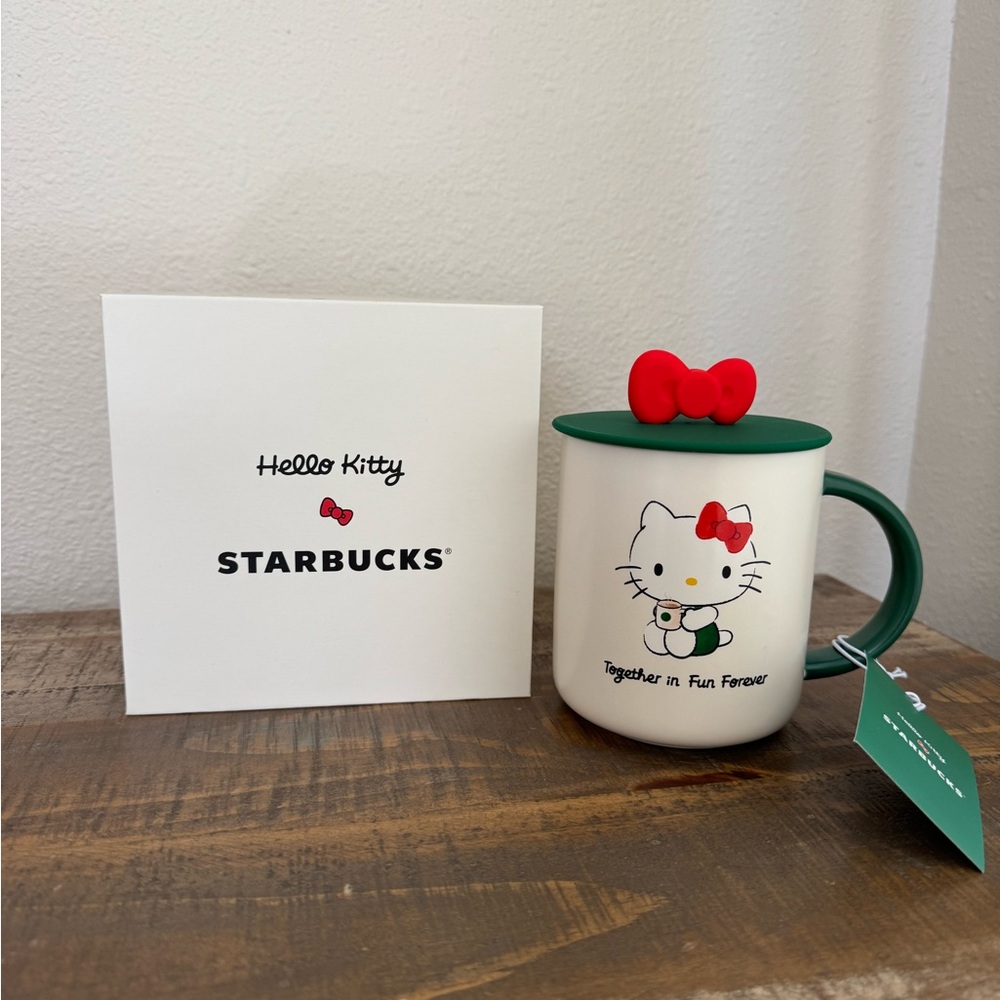 Starbucks x Hello Kitty 16oz Mug